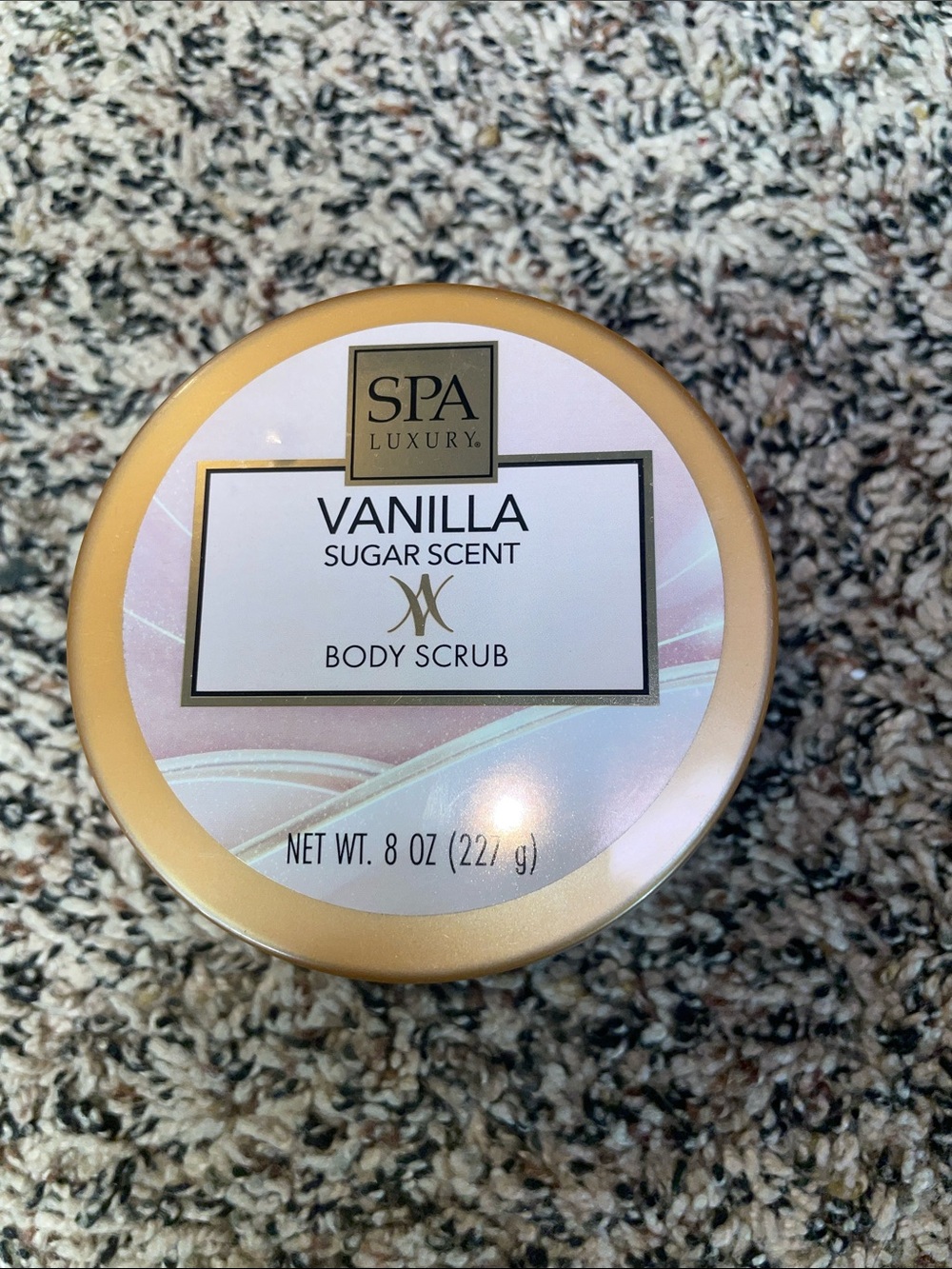 SPA Luxury Vanilla Sugar Scent Body Scrub - Gold 8oz Never Used / NWOT